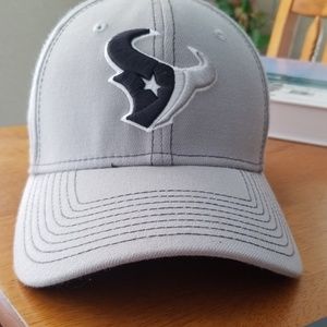 Texans cap